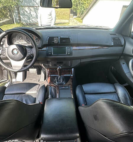 Серый БМВ Х5, объемом двигателя 2.99 л и пробегом 489 тыс. км за 11500 $, фото 18 на Automoto.ua
