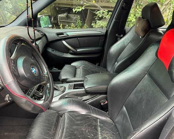 Сірий БМВ Х5, об'ємом двигуна 3 л та пробігом 300 тис. км за 5500 $, фото 3 на Automoto.ua