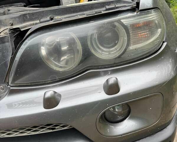 Сірий БМВ Х5, об'ємом двигуна 3 л та пробігом 300 тис. км за 5500 $, фото 4 на Automoto.ua