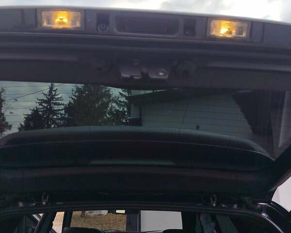 Серый БМВ Х5, объемом двигателя 3 л и пробегом 336 тыс. км за 13000 $, фото 30 на Automoto.ua