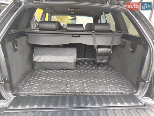 Серый БМВ Х5, объемом двигателя 3 л и пробегом 336 тыс. км за 13000 $, фото 26 на Automoto.ua