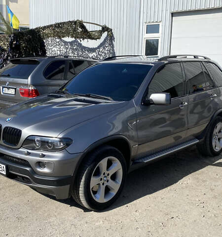 Серый БМВ Х5, объемом двигателя 3 л и пробегом 378 тыс. км за 16000 $, фото 30 на Automoto.ua