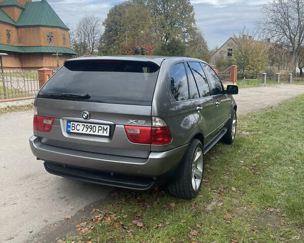 Серый БМВ Х5, объемом двигателя 2.99 л и пробегом 300 тыс. км за 12100 $, фото 4 на Automoto.ua