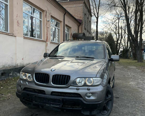 Серый БМВ Х5, объемом двигателя 0 л и пробегом 340 тыс. км за 5200 $, фото 9 на Automoto.ua