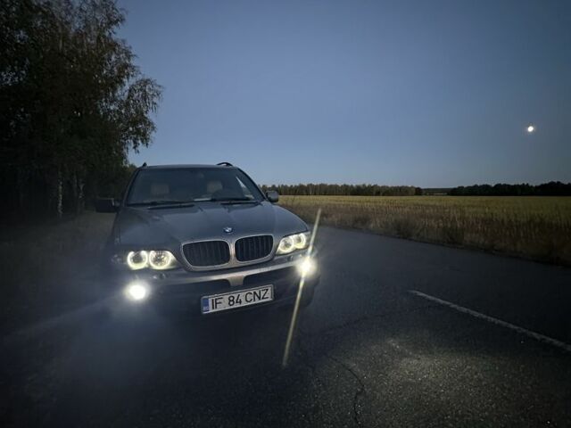 Серый БМВ Х5, объемом двигателя 3 л и пробегом 320 тыс. км за 6800 $, фото 2 на Automoto.ua