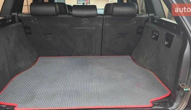 Сірий БМВ Х5, об'ємом двигуна 3 л та пробігом 374 тис. км за 11500 $, фото 4 на Automoto.ua