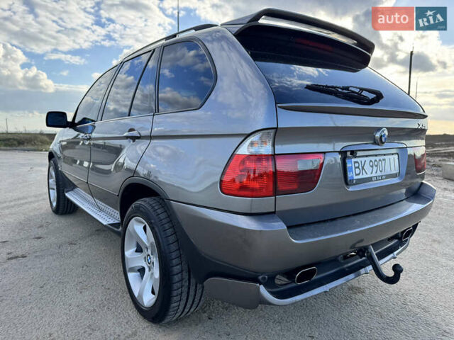 Серый БМВ Х5, объемом двигателя 3 л и пробегом 310 тыс. км за 12100 $, фото 6 на Automoto.ua