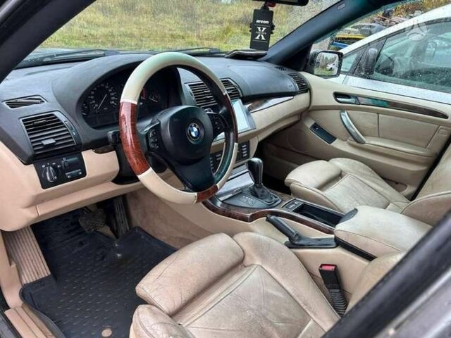 Серый БМВ Х5, объемом двигателя 3 л и пробегом 340 тыс. км за 4642 $, фото 4 на Automoto.ua