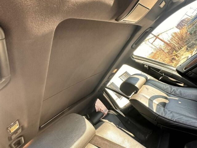 Серый БМВ Х5, объемом двигателя 3 л и пробегом 350 тыс. км за 5700 $, фото 11 на Automoto.ua