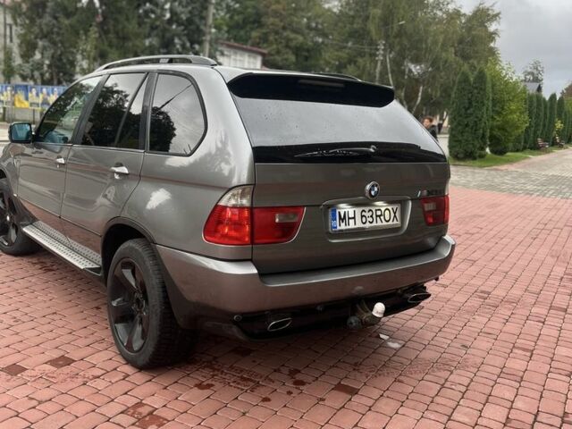 Серый БМВ Х5, объемом двигателя 0 л и пробегом 300 тыс. км за 4499 $, фото 6 на Automoto.ua