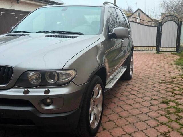 Сірий БМВ Х5, об'ємом двигуна 3 л та пробігом 374 тис. км за 11500 $, фото 1 на Automoto.ua