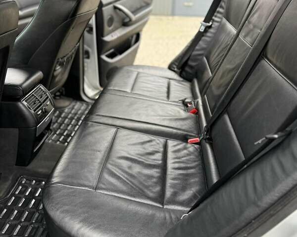 Сірий БМВ Х5, об'ємом двигуна 2.99 л та пробігом 407 тис. км за 9999 $, фото 24 на Automoto.ua
