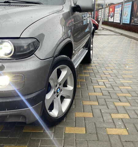 Серый БМВ Х5, объемом двигателя 3 л и пробегом 378 тыс. км за 16000 $, фото 8 на Automoto.ua