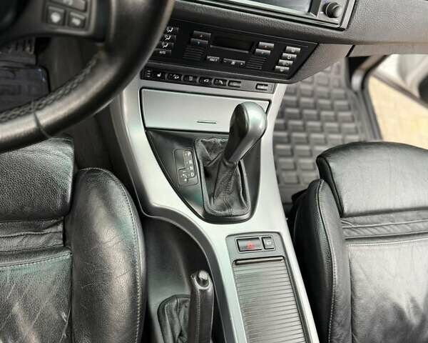 Сірий БМВ Х5, об'ємом двигуна 2.99 л та пробігом 407 тис. км за 9999 $, фото 10 на Automoto.ua