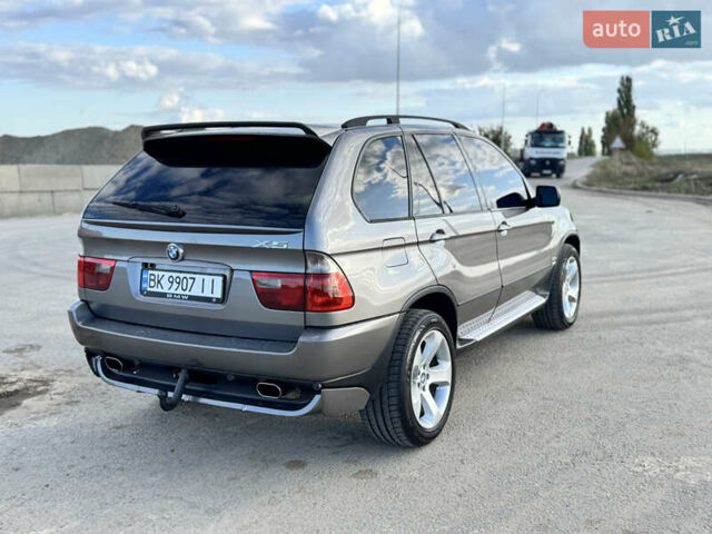 Серый БМВ Х5, объемом двигателя 3 л и пробегом 310 тыс. км за 12100 $, фото 3 на Automoto.ua