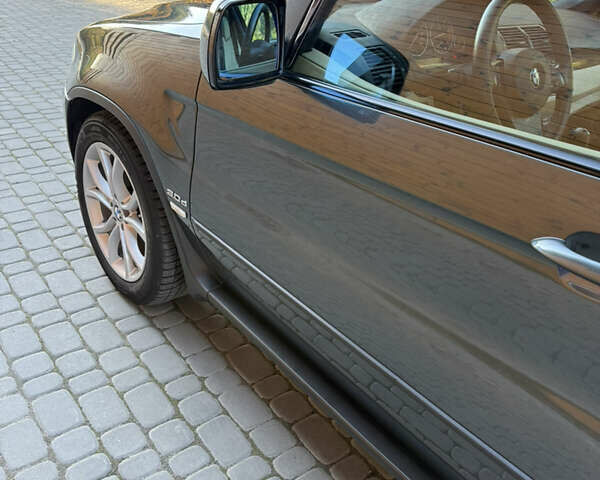 Серый БМВ Х5, объемом двигателя 3 л и пробегом 357 тыс. км за 14800 $, фото 6 на Automoto.ua