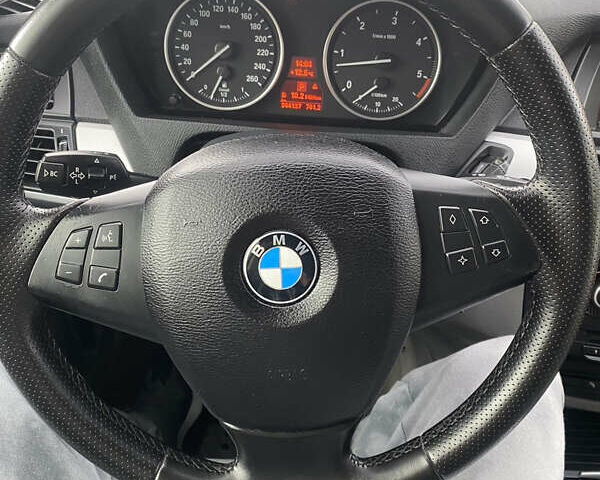 Серый БМВ Х5, объемом двигателя 3 л и пробегом 348 тыс. км за 16800 $, фото 41 на Automoto.ua