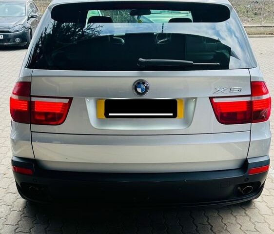 Сірий БМВ Х5, об'ємом двигуна 3 л та пробігом 290 тис. км за 5825 $, фото 1 на Automoto.ua