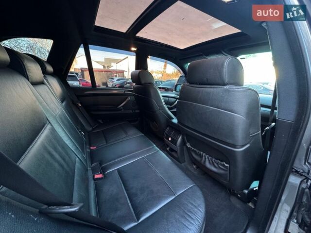 Сірий БМВ Х5, об'ємом двигуна 3 л та пробігом 274 тис. км за 12700 $, фото 27 на Automoto.ua