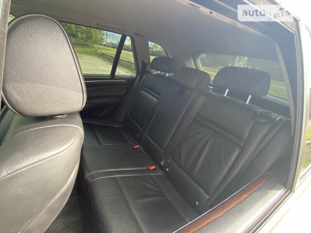 Серый БМВ Х5, объемом двигателя 3 л и пробегом 237 тыс. км за 13700 $, фото 30 на Automoto.ua