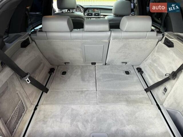 Сірий БМВ Х5, об'ємом двигуна 3 л та пробігом 160 тис. км за 12500 $, фото 19 на Automoto.ua