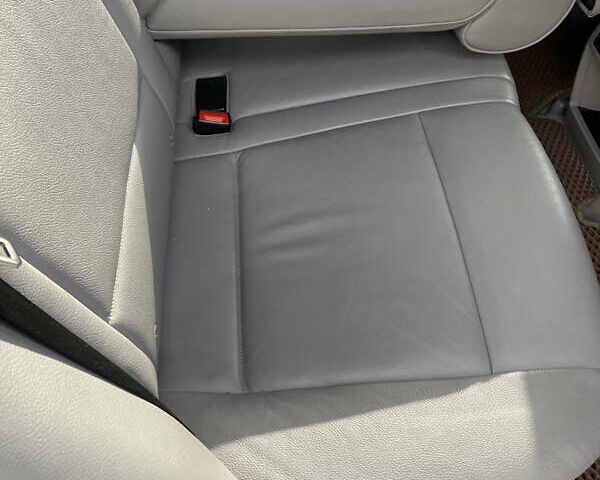 Серый БМВ Х5, объемом двигателя 3 л и пробегом 348 тыс. км за 16800 $, фото 48 на Automoto.ua