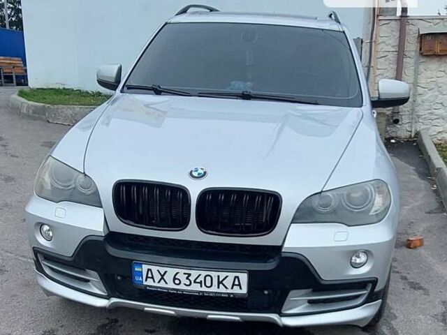 Сірий БМВ Х5, об'ємом двигуна 3 л та пробігом 195 тис. км за 13500 $, фото 1 на Automoto.ua