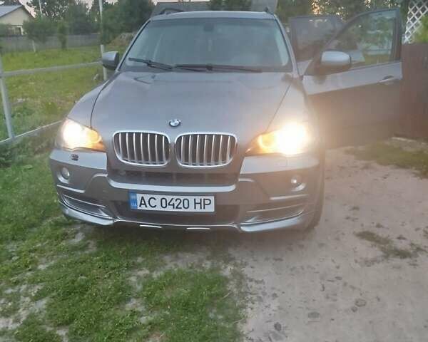 Серый БМВ Х5, объемом двигателя 3 л и пробегом 390 тыс. км за 11500 $, фото 4 на Automoto.ua