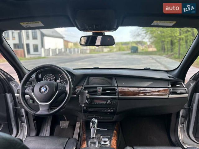 Сірий БМВ Х5, об'ємом двигуна 3 л та пробігом 230 тис. км за 10800 $, фото 12 на Automoto.ua