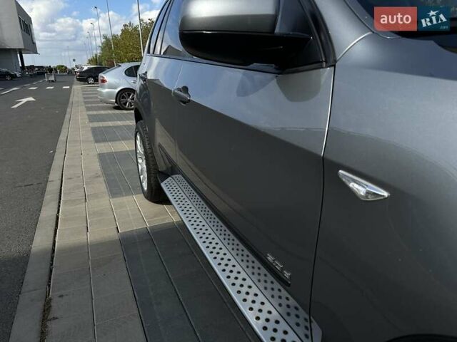 Серый БМВ Х5, объемом двигателя 3 л и пробегом 307 тыс. км за 15900 $, фото 33 на Automoto.ua