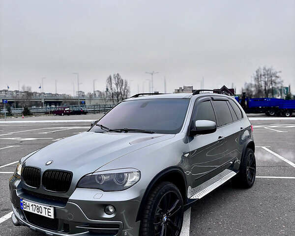 Серый БМВ Х5, объемом двигателя 4.8 л и пробегом 333 тыс. км за 11200 $, фото 12 на Automoto.ua