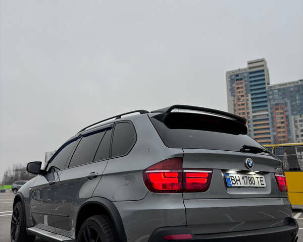 Серый БМВ Х5, объемом двигателя 4.8 л и пробегом 333 тыс. км за 11200 $, фото 5 на Automoto.ua