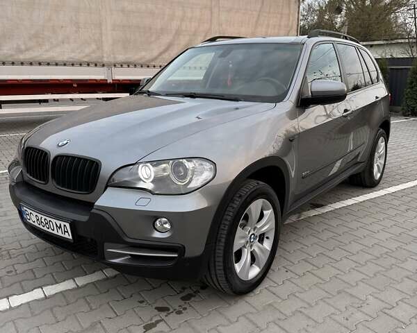 БМВ Х5 2007 в Ровно на Automoto.ua Серый БМВ Х5, объемом двигателя 2.99 л и пробегом 262 тыс. км за 14999 $, фото 9 на Automoto.ua