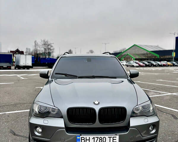 Серый БМВ Х5, объемом двигателя 4.8 л и пробегом 333 тыс. км за 11200 $, фото 13 на Automoto.ua