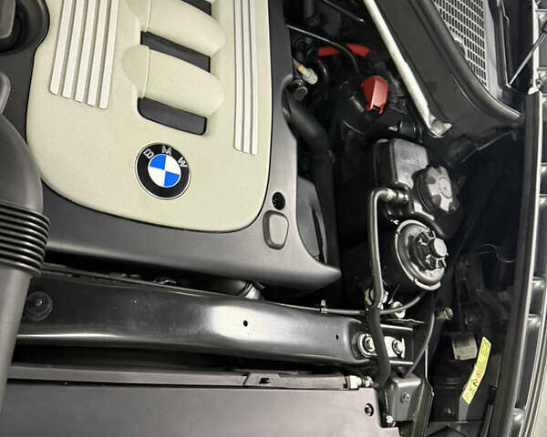 Сірий БМВ Х5, об'ємом двигуна 3 л та пробігом 274 тис. км за 16300 $, фото 18 на Automoto.ua