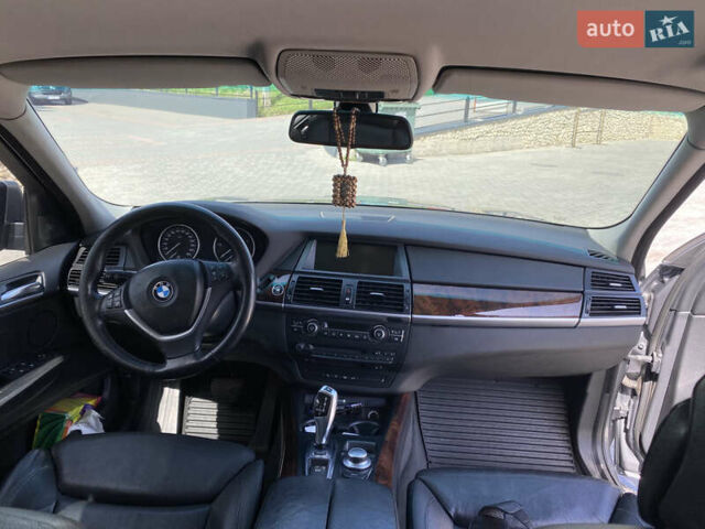 Серый БМВ Х5, объемом двигателя 3 л и пробегом 271 тыс. км за 13800 $, фото 8 на Automoto.ua