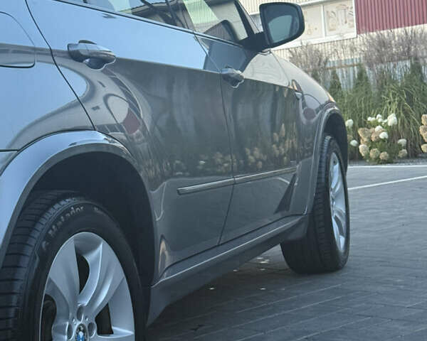 Сірий БМВ Х5, об'ємом двигуна 3 л та пробігом 274 тис. км за 16300 $, фото 7 на Automoto.ua