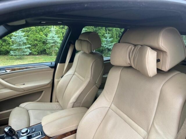 Сірий БМВ Х5, об'ємом двигуна 3 л та пробігом 236 тис. км за 3500 $, фото 5 на Automoto.ua