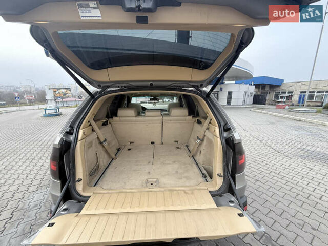 Сірий БМВ Х5, об'ємом двигуна 3 л та пробігом 365 тис. км за 8999 $, фото 16 на Automoto.ua