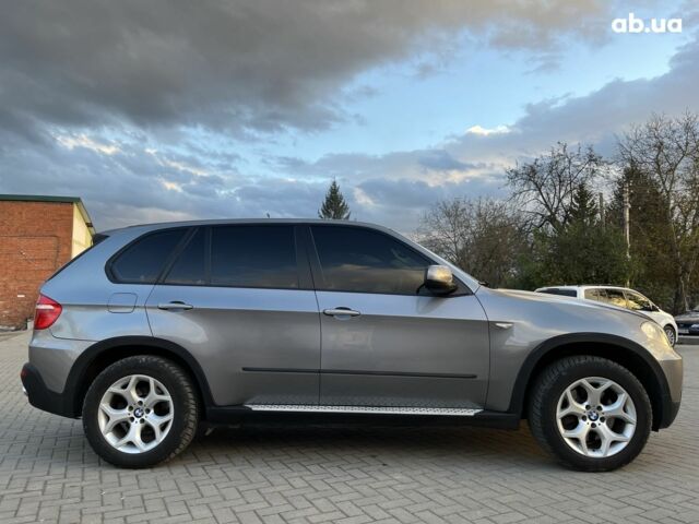 Серый БМВ Х5, объемом двигателя 3 л и пробегом 246 тыс. км за 12800 $, фото 6 на Automoto.ua