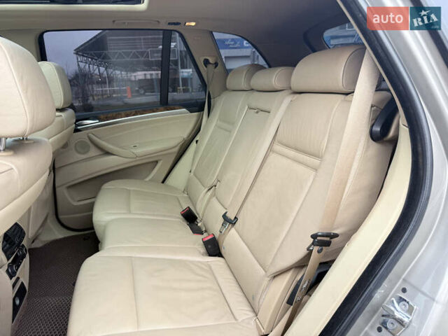 Сірий БМВ Х5, об'ємом двигуна 3 л та пробігом 365 тис. км за 8999 $, фото 26 на Automoto.ua