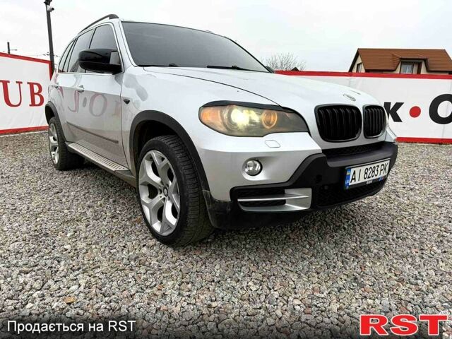 Серый БМВ Х5, объемом двигателя 4.8 л и пробегом 200 тыс. км за 13500 $, фото 3 на Automoto.ua