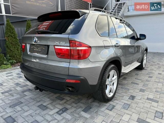 Сірий БМВ Х5, об'ємом двигуна 3 л та пробігом 160 тис. км за 12500 $, фото 4 на Automoto.ua