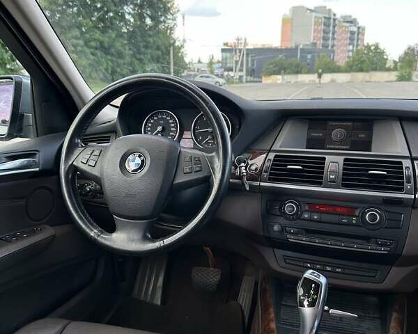 Сірий БМВ Х5, об'ємом двигуна 2.99 л та пробігом 244 тис. км за 14600 $, фото 34 на Automoto.ua