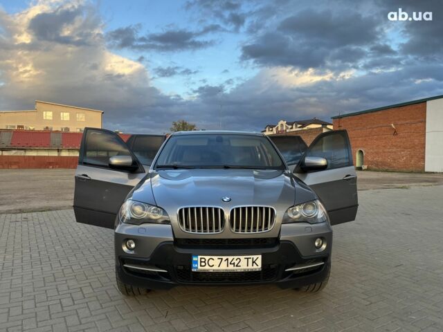Серый БМВ Х5, объемом двигателя 3 л и пробегом 246 тыс. км за 12800 $, фото 3 на Automoto.ua