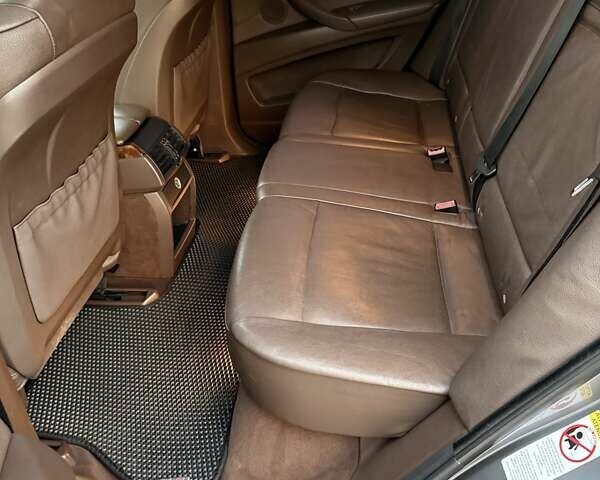 Серый БМВ Х5, объемом двигателя 2.99 л и пробегом 262 тыс. км за 14800 $, фото 30 на Automoto.ua
