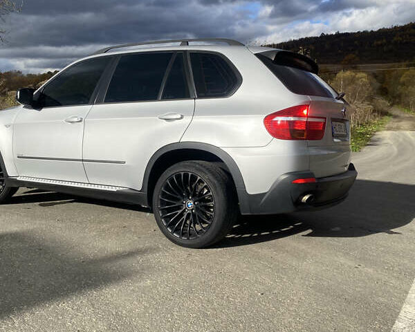 Серый БМВ Х5, объемом двигателя 3 л и пробегом 348 тыс. км за 16800 $, фото 14 на Automoto.ua