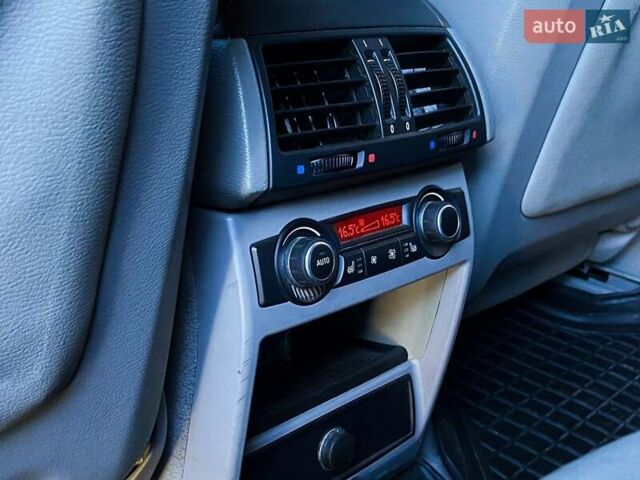 Серый БМВ Х5, объемом двигателя 3 л и пробегом 326 тыс. км за 11750 $, фото 9 на Automoto.ua