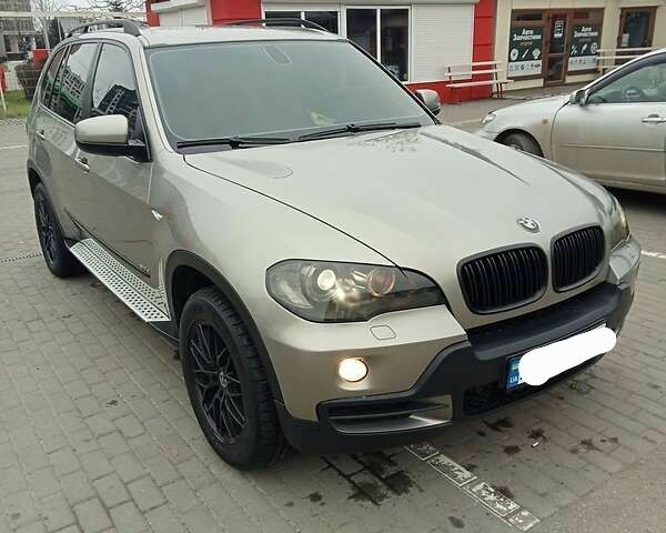 Серый БМВ Х5, объемом двигателя 3 л и пробегом 450 тыс. км за 304 $, фото 5 на Automoto.ua