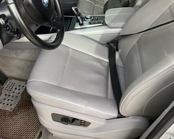 БМВ Х5 2007 в Стрые на Automoto.ua Серый БМВ Х5, объемом двигателя 3 л и пробегом 347 тыс. км за 13800 $, фото 34 на Automoto.ua